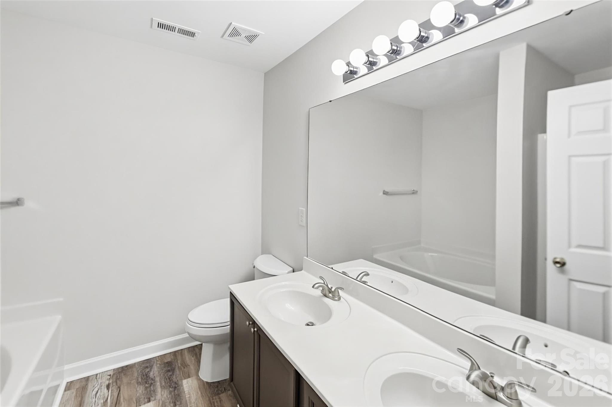 Townhouse at 5454 Franklin Springs Circle, Charlotte, photo 9 of 14