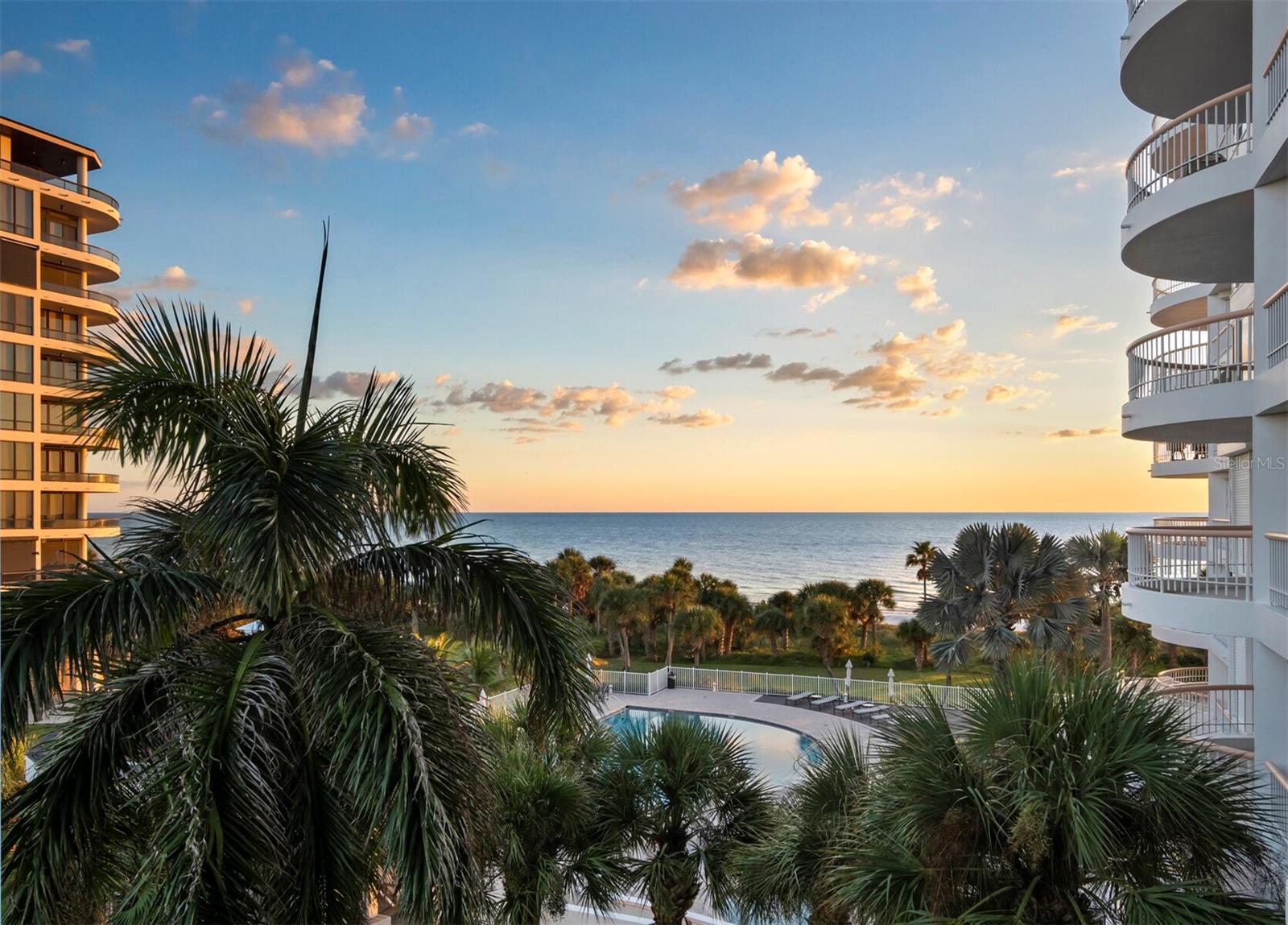 Enjoy two over-sized terraces with sweeping vistas - 455 LONGBOAT CLUB RD #402, LONGBOAT KEY