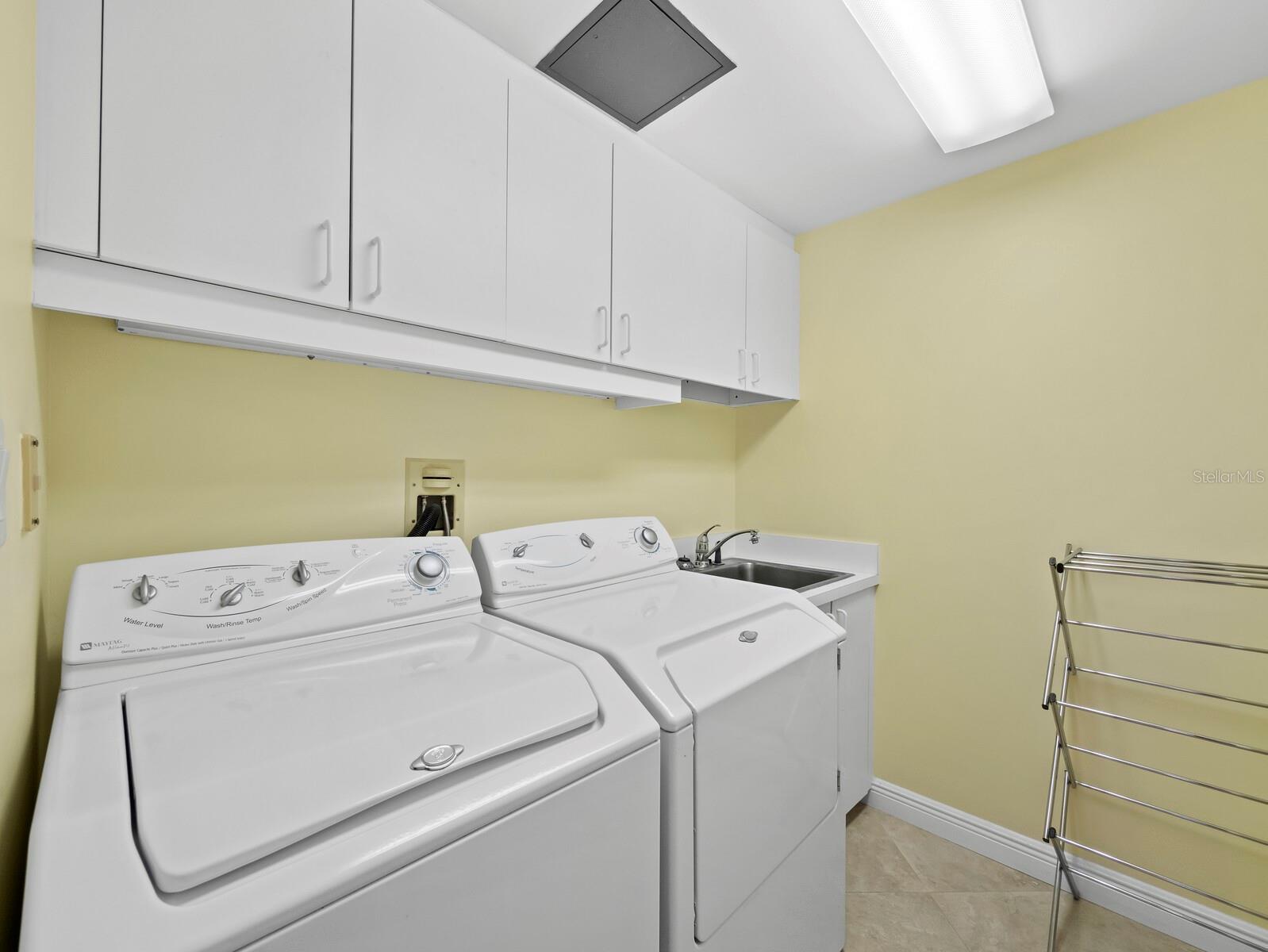 Laundry room - 455 LONGBOAT CLUB RD #402, LONGBOAT KEY