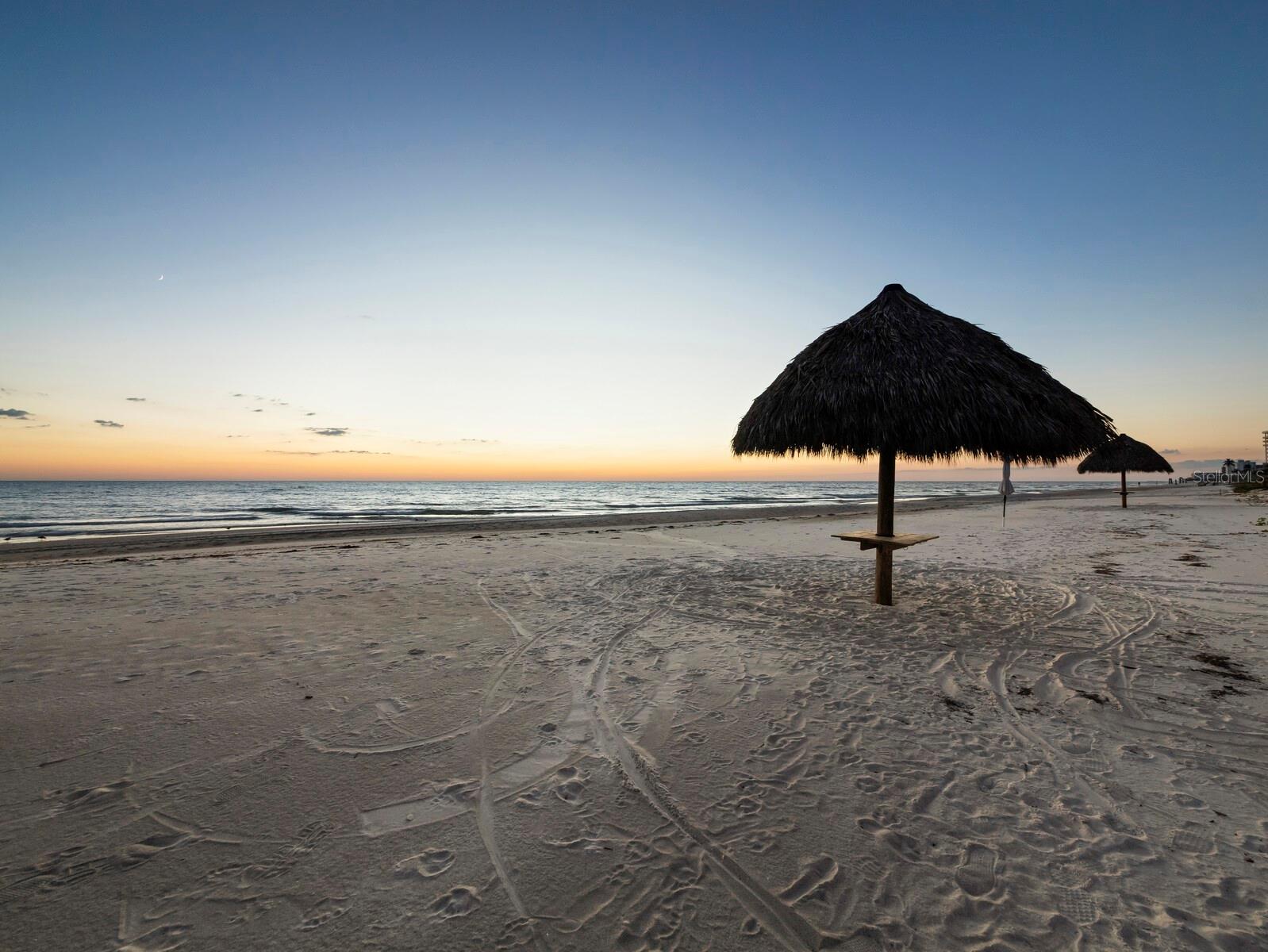 Far from the crowds - 455 LONGBOAT CLUB RD #402, LONGBOAT KEY