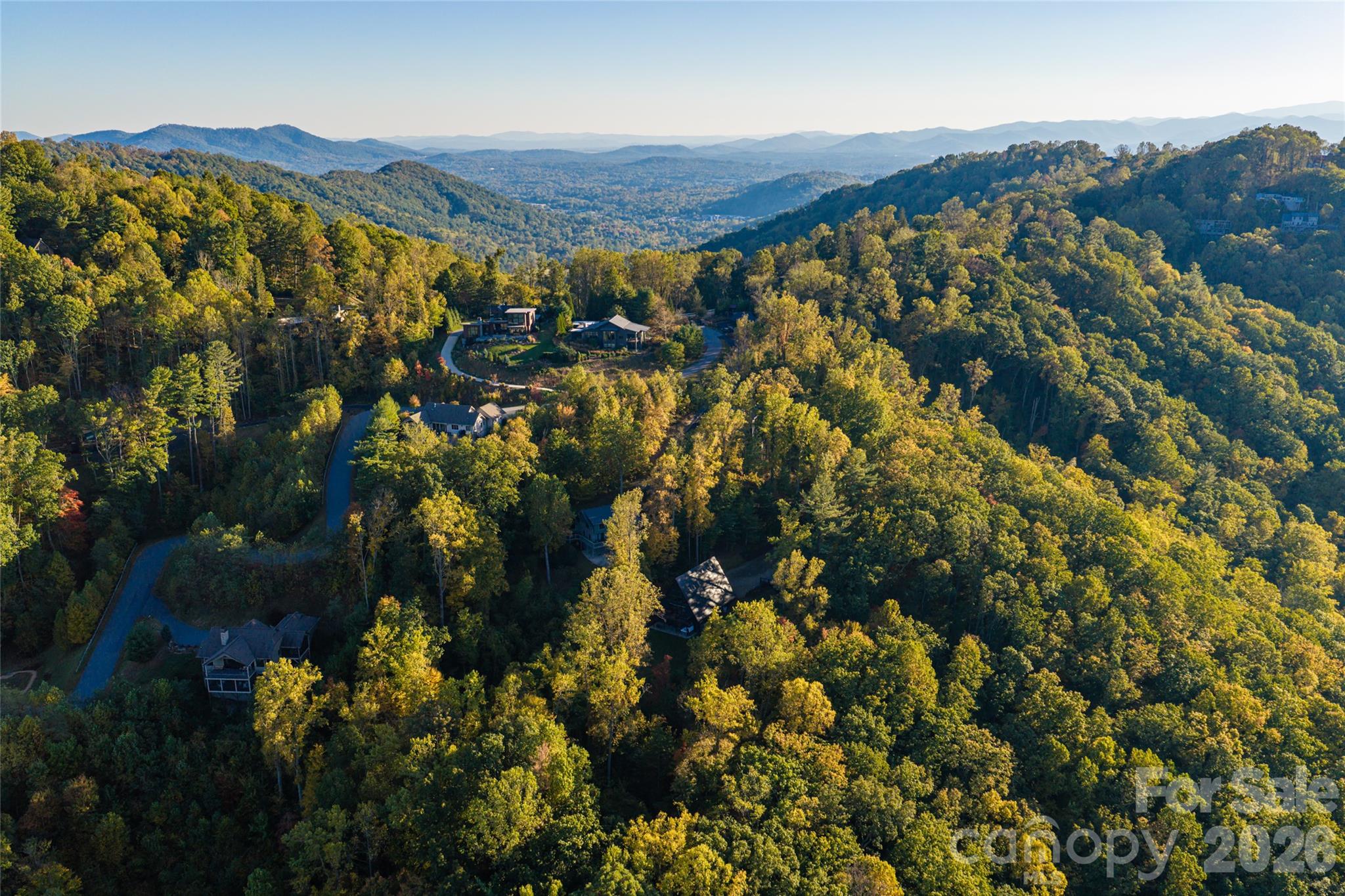 The ultimate mountain oasis - 125 Carolina Lily Lane, Asheville