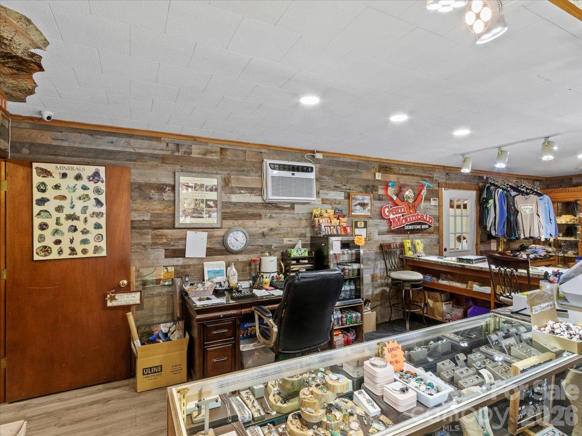 Gem shop - 13780 S 226 Highway, Spruce Pine