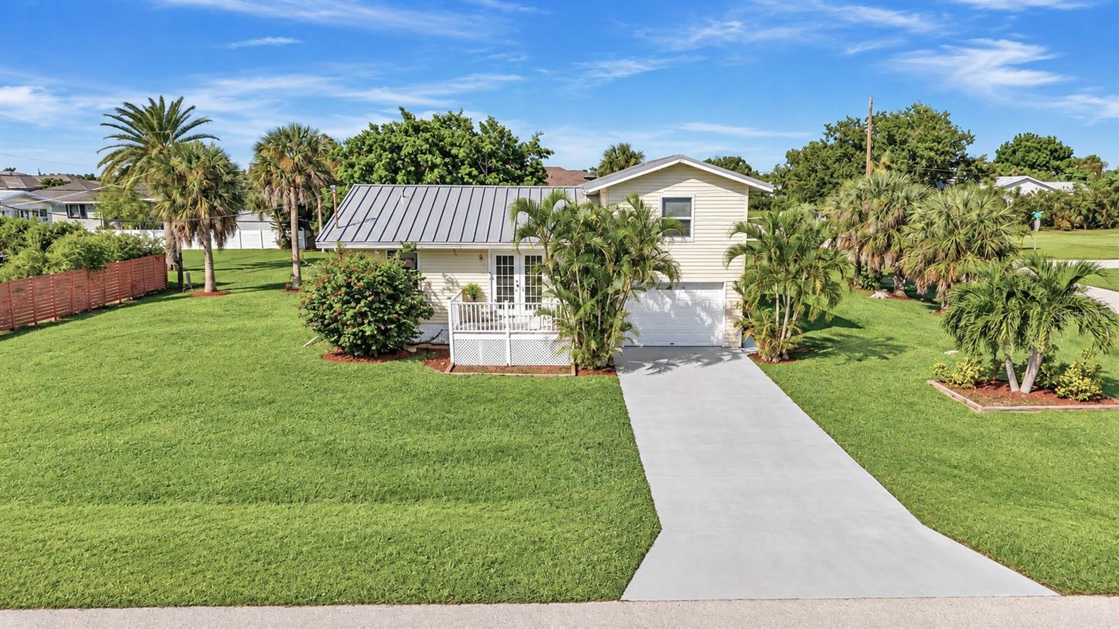 2835 WISTERIA PL