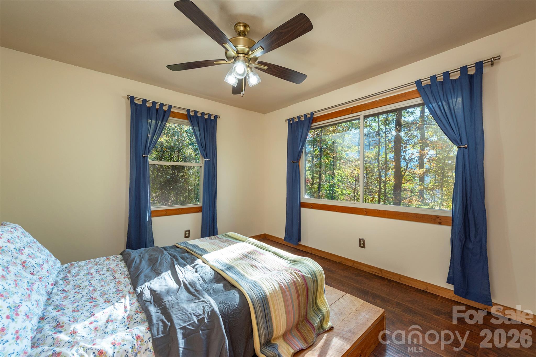 Single Family Residence at 418 Sunshine Cove Road, Waynesville, photo 21 of 37