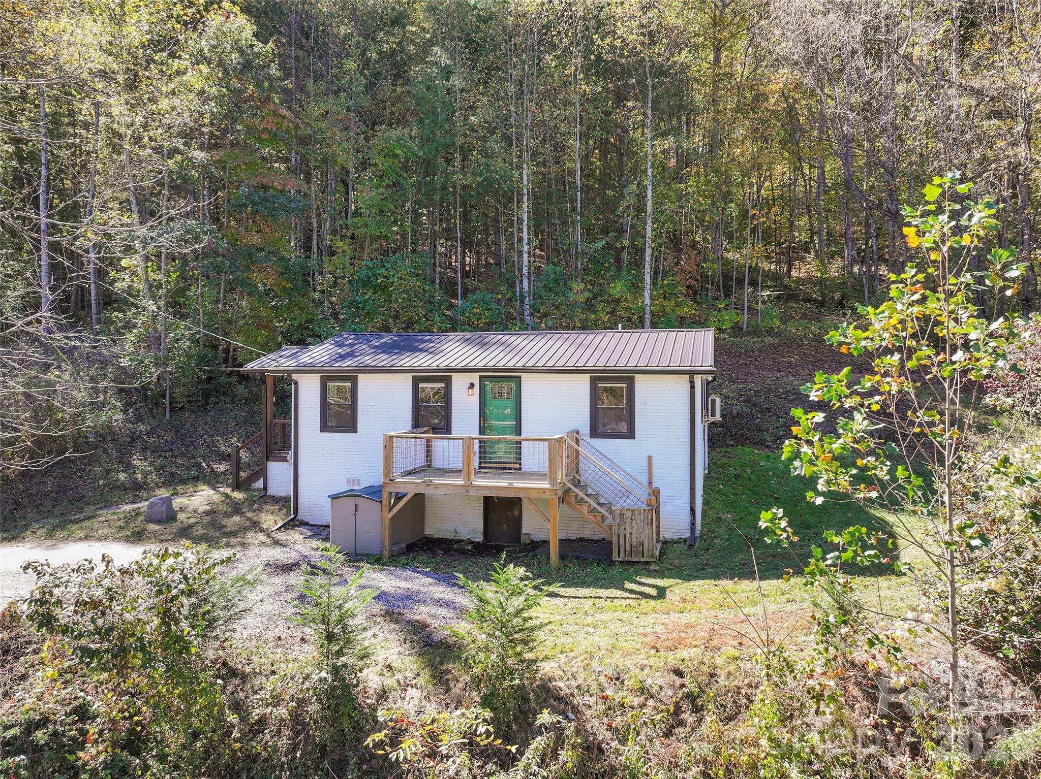 Single Family Residence at 12 Posey Blanton Road, Sylva, photo 3 of 29