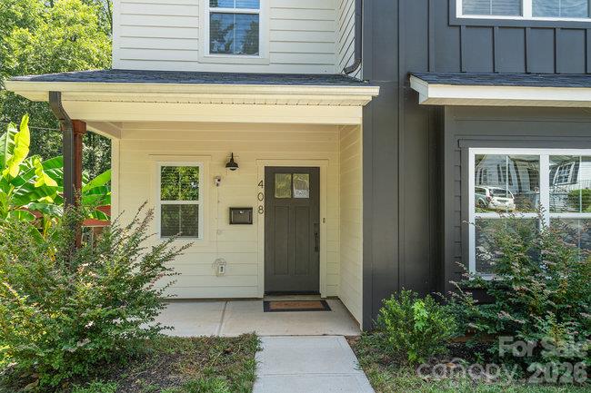 Single Family Residence at 408 Joe Louis Street, Fort Mill, photo 3 of 28