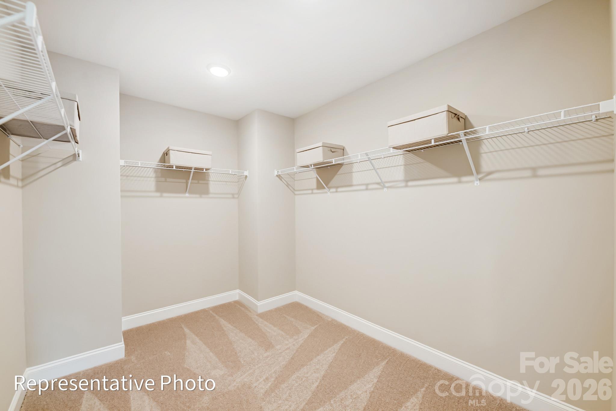 Walk in Closet - 2193 Caravan Lane, Stanley