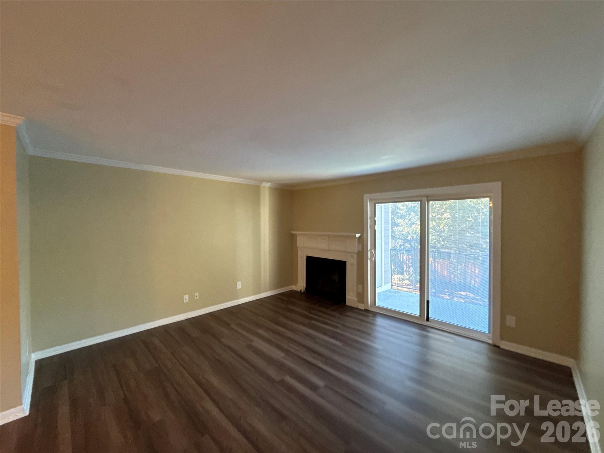 Condominium at 3240 Heathstead Place, Charlotte, photo 3 of 13