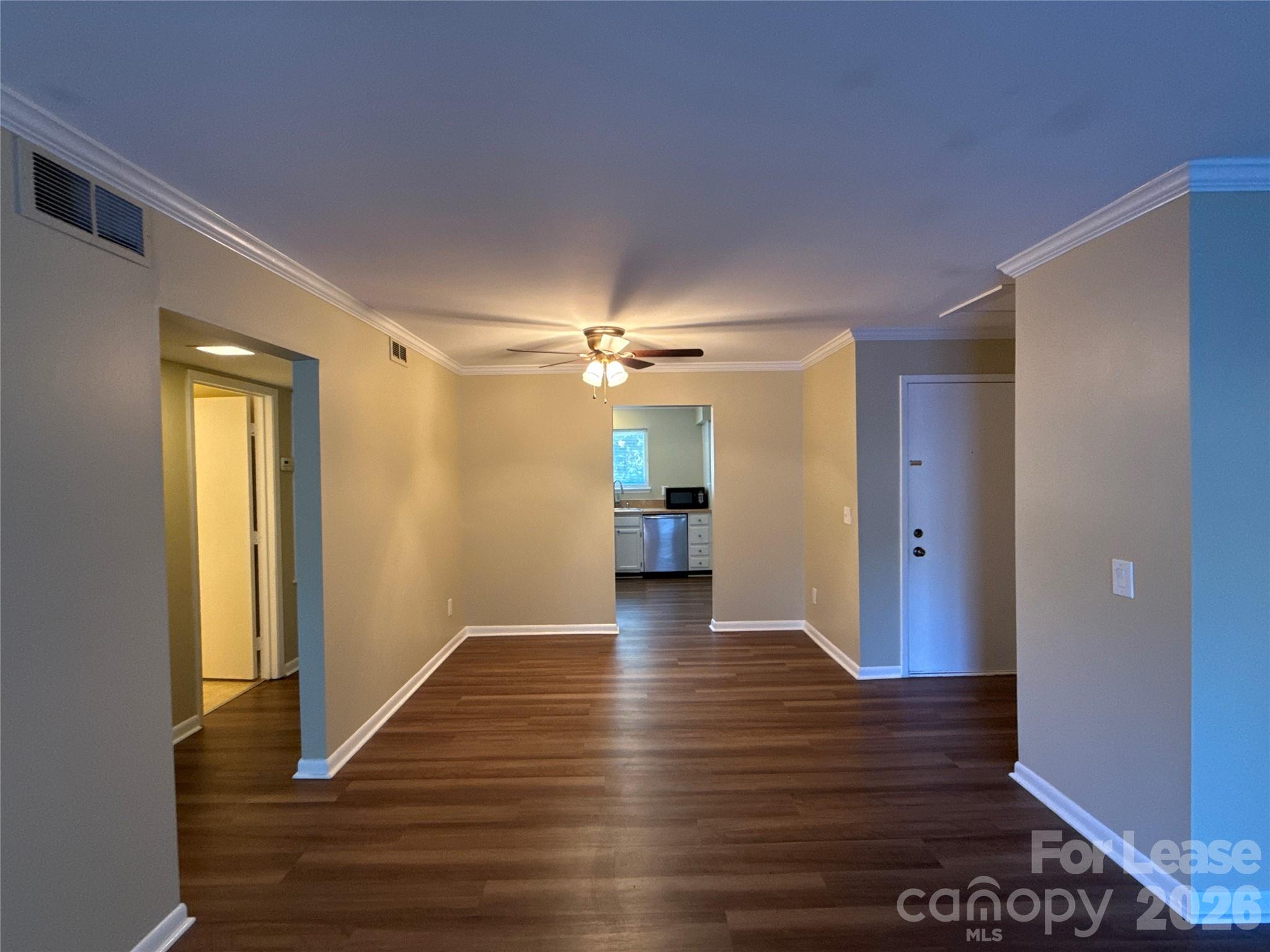 Condominium at 3240 Heathstead Place, Charlotte, photo 4 of 13