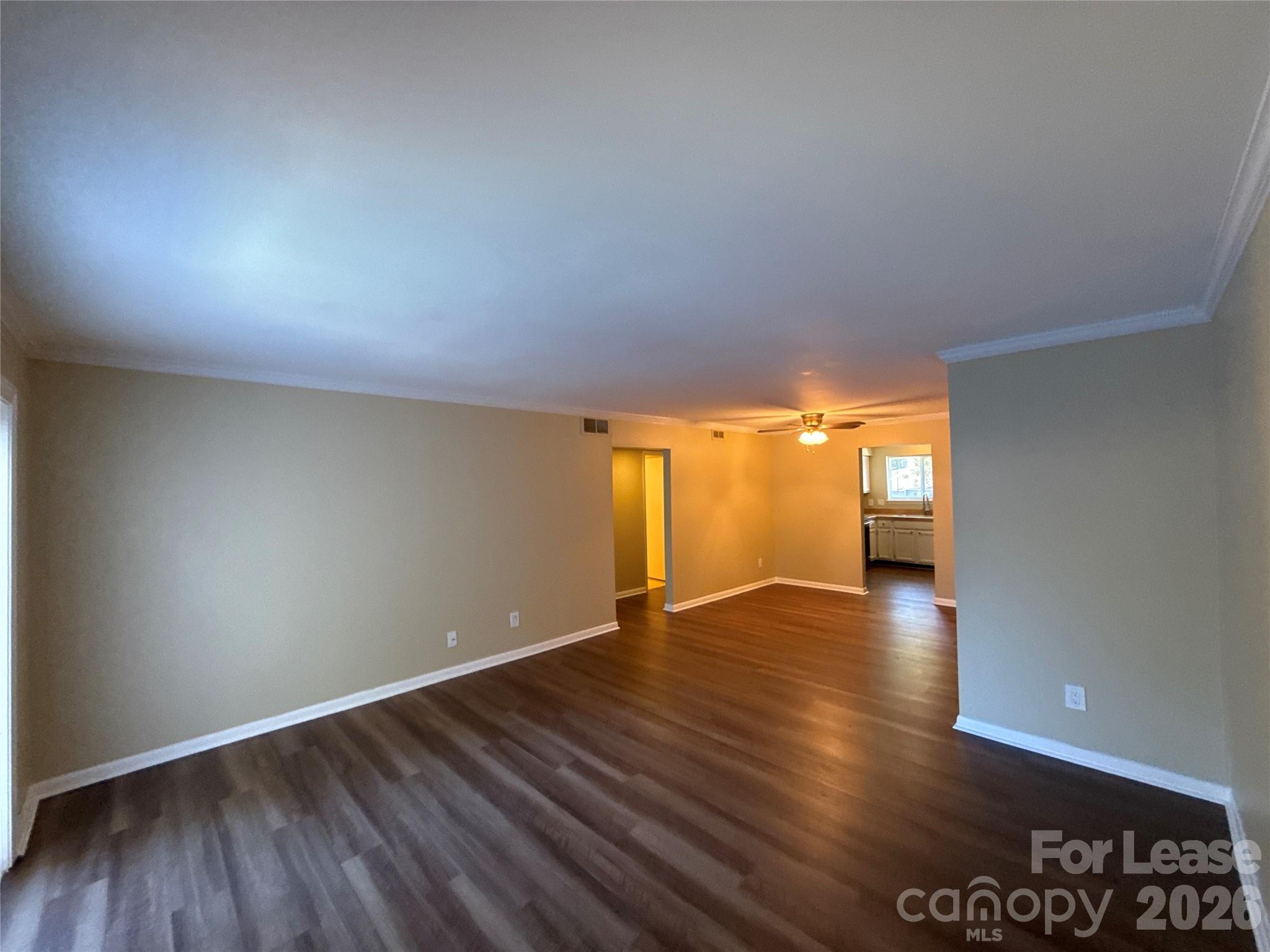 Condominium at 3240 Heathstead Place, Charlotte, photo 6 of 13