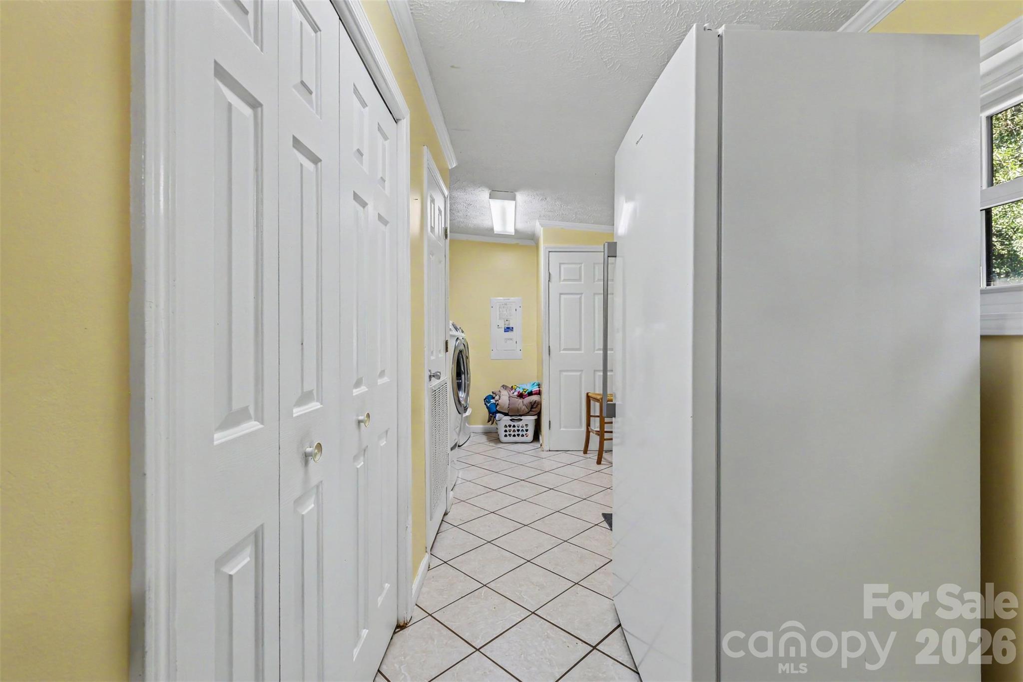 Single Family Residence at 5821 Hidden Oaks Lane, Clover, photo 13 of 31