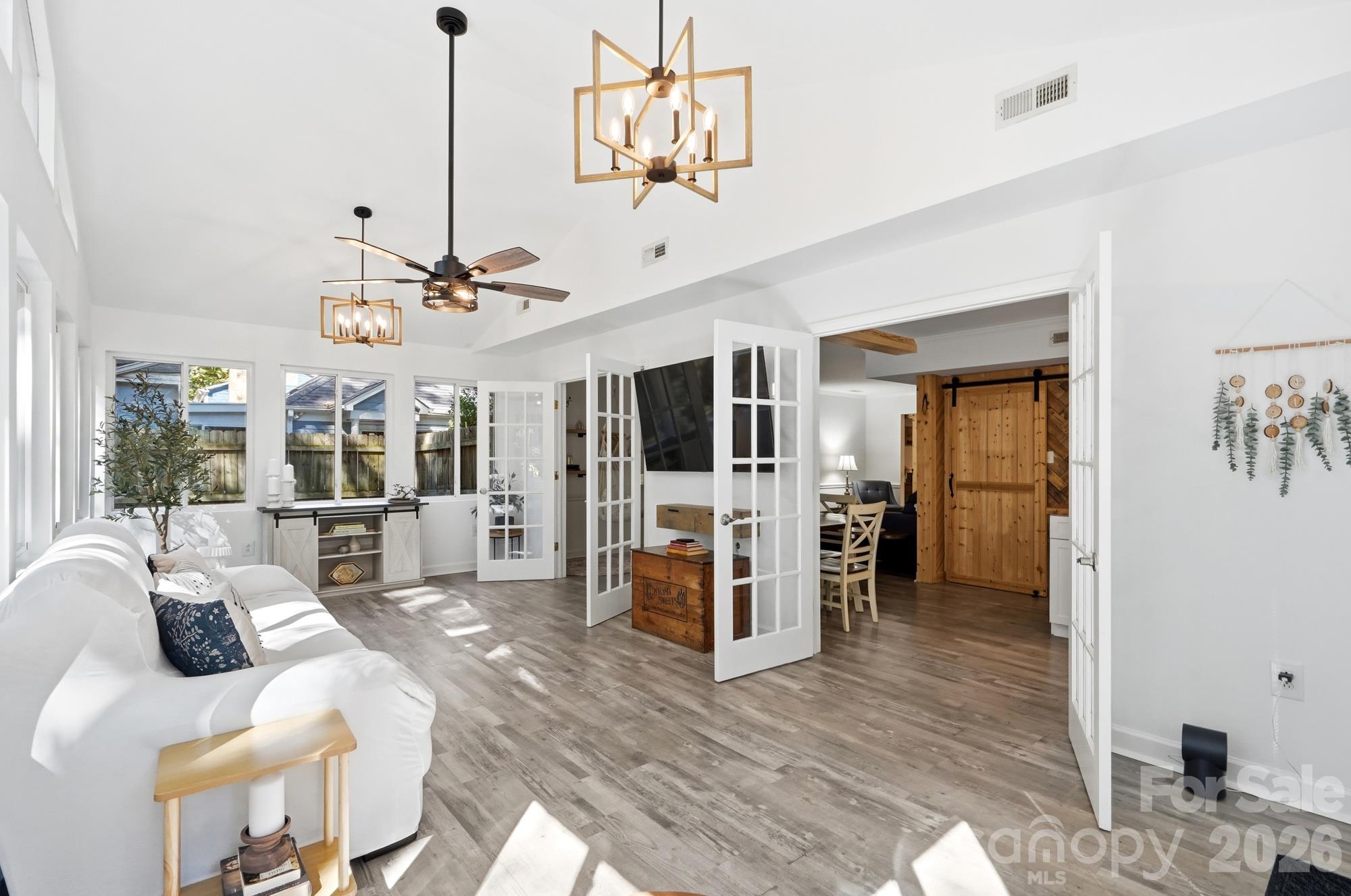 Single Family Residence at 834 Winter Wood Drive, Matthews, photo 18 of 45