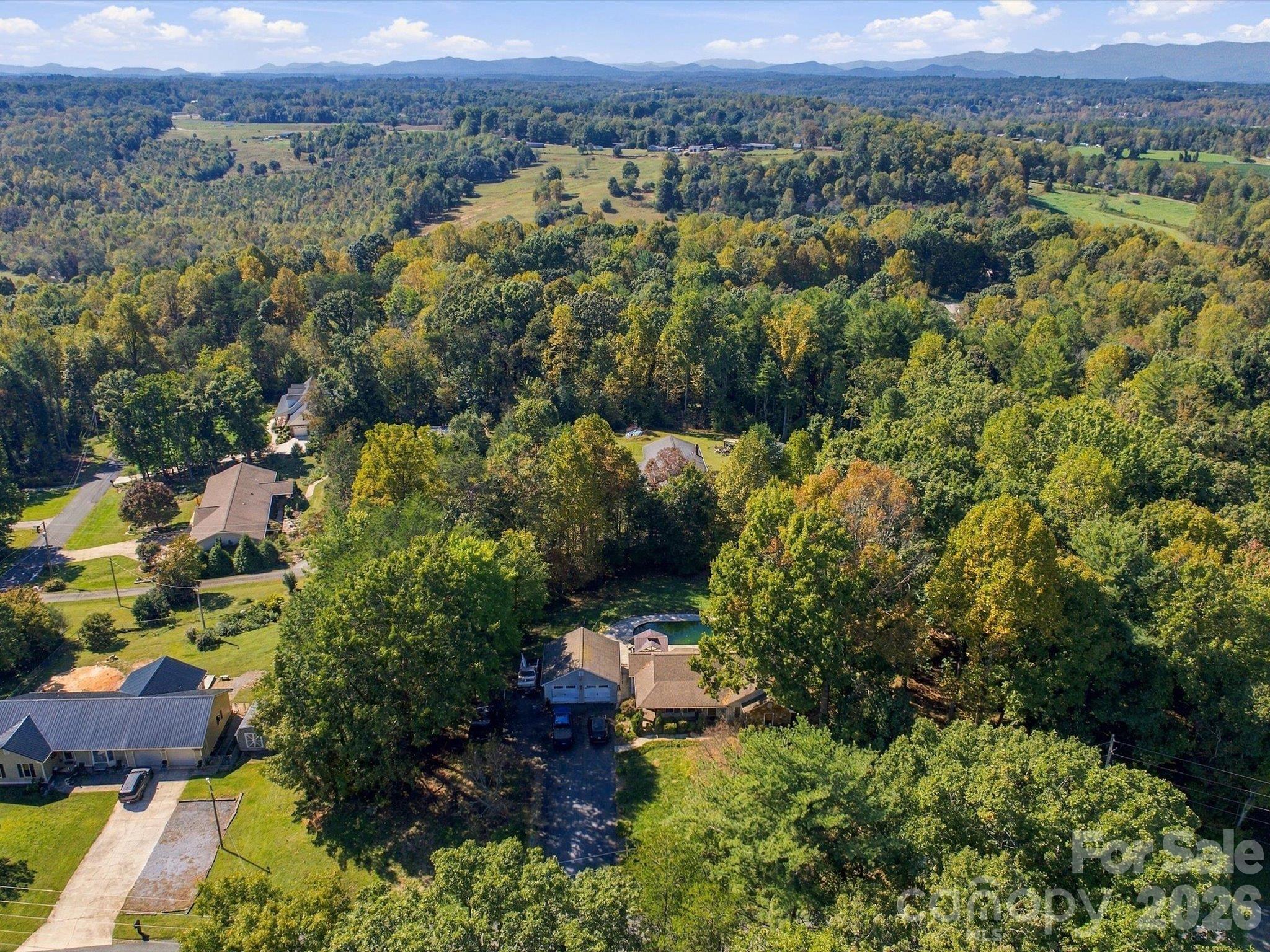 Single Family Residence at 4284 Oakland Drive, Morganton, photo 12 of 37