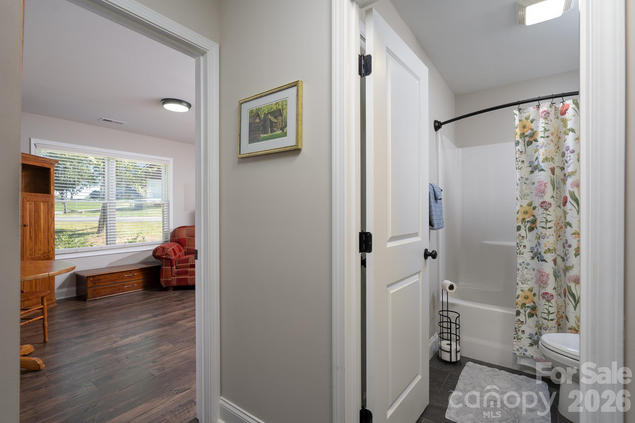 Single Family Residence at 1004 Osprey Lane, China Grove, photo 26 of 34