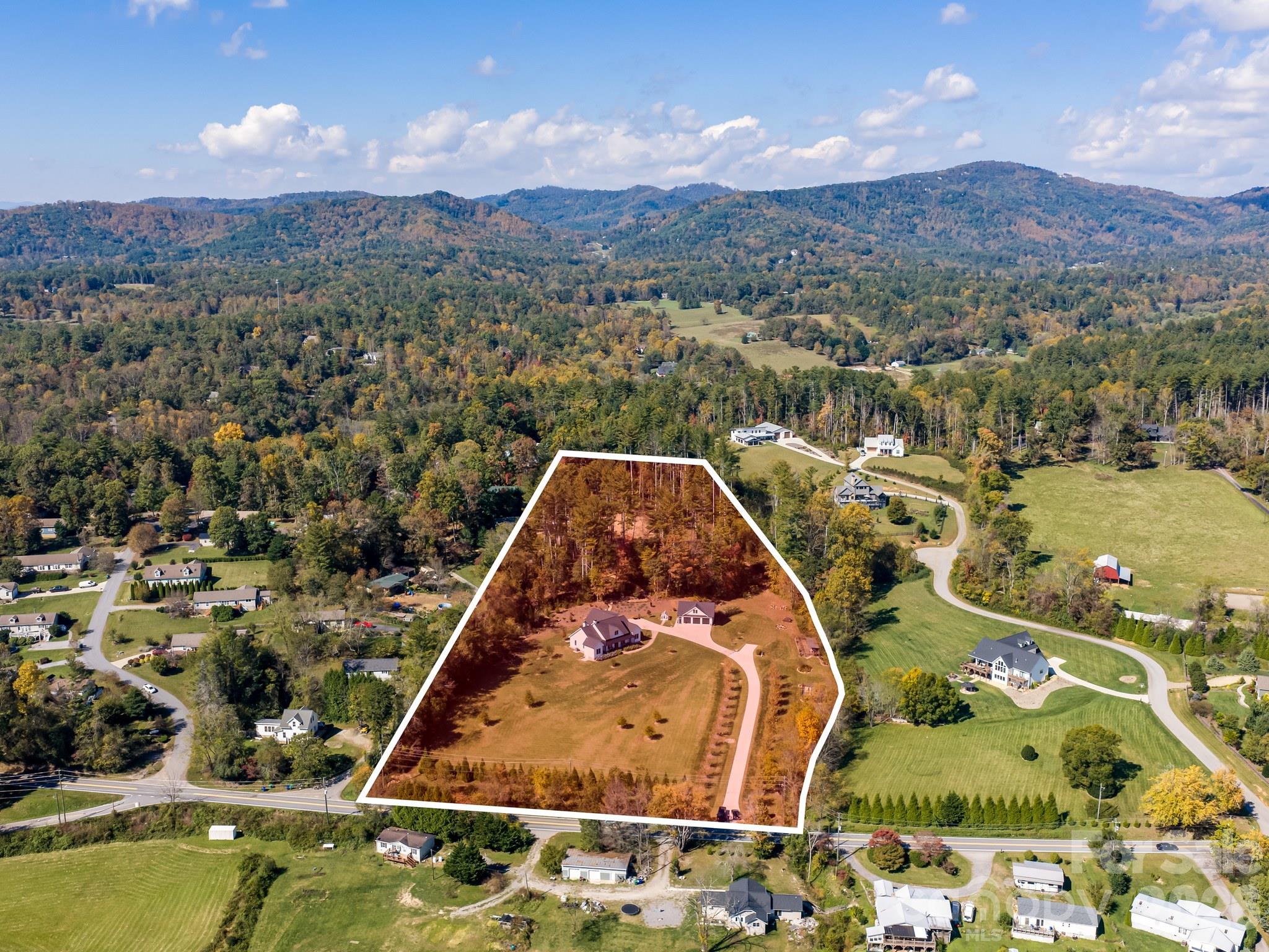 Approximate Property Lines - 2039 Cane Creek Road, Fletcher