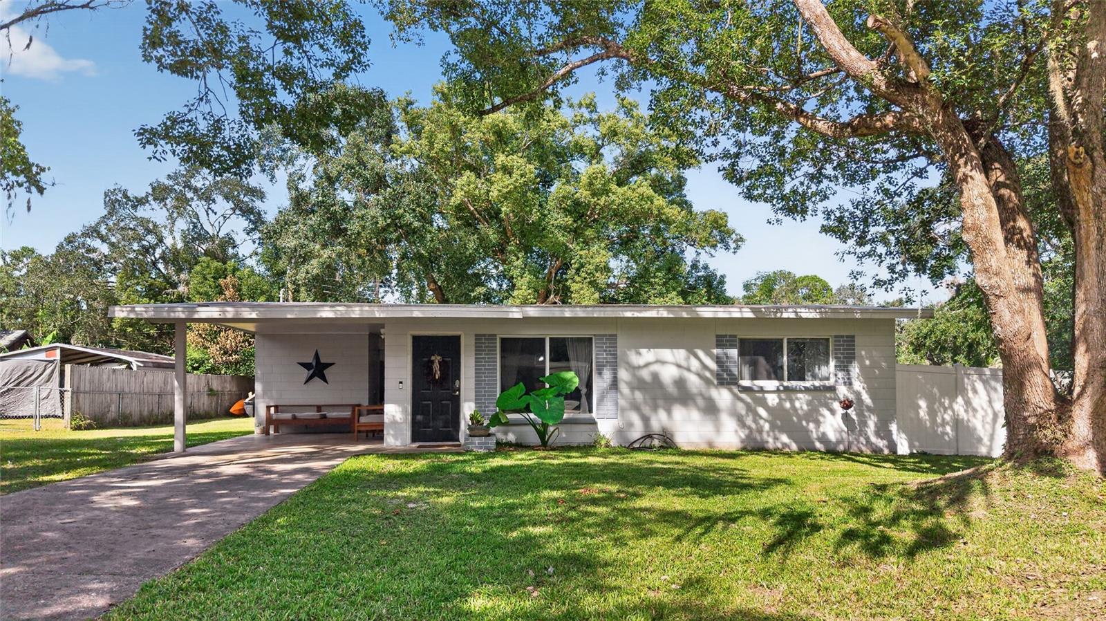 210 PEAK DR