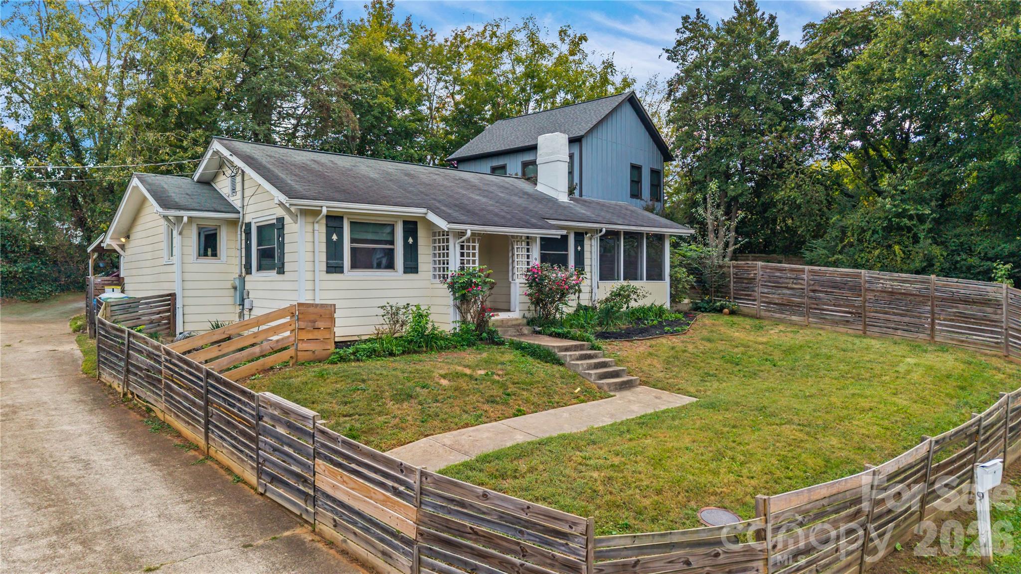 Single Family Residence at 9 Oakley Road, Asheville