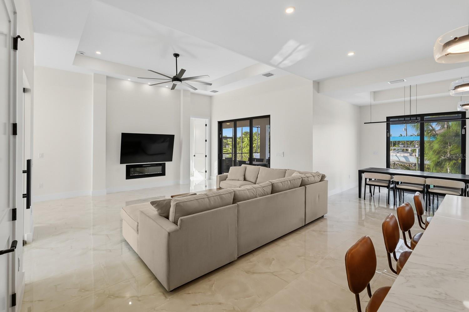 Single Family Residence at 10860 MCALESTER CIR, PORT CHARLOTTE, photo 15 of 82