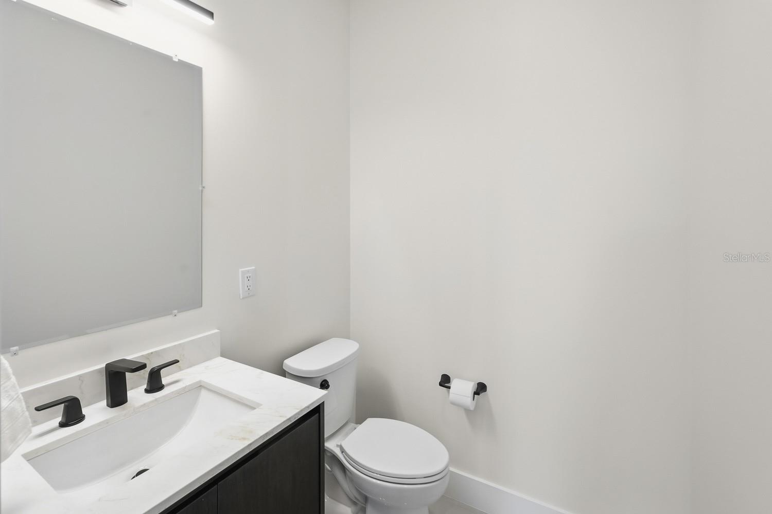 Single Family Residence at 10860 MCALESTER CIR, PORT CHARLOTTE, photo 65 of 82