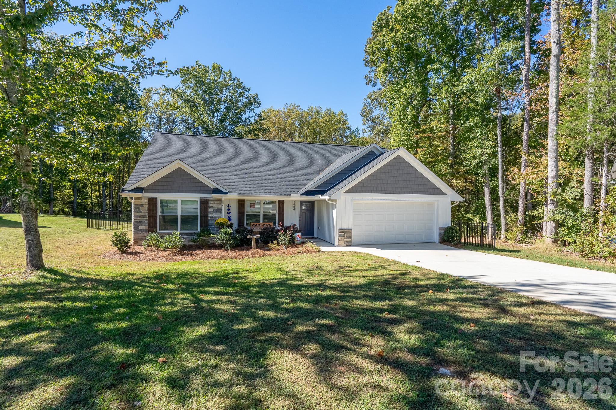 Single Family Residence at 1004 Osprey Lane, China Grove, photo 30 of 34