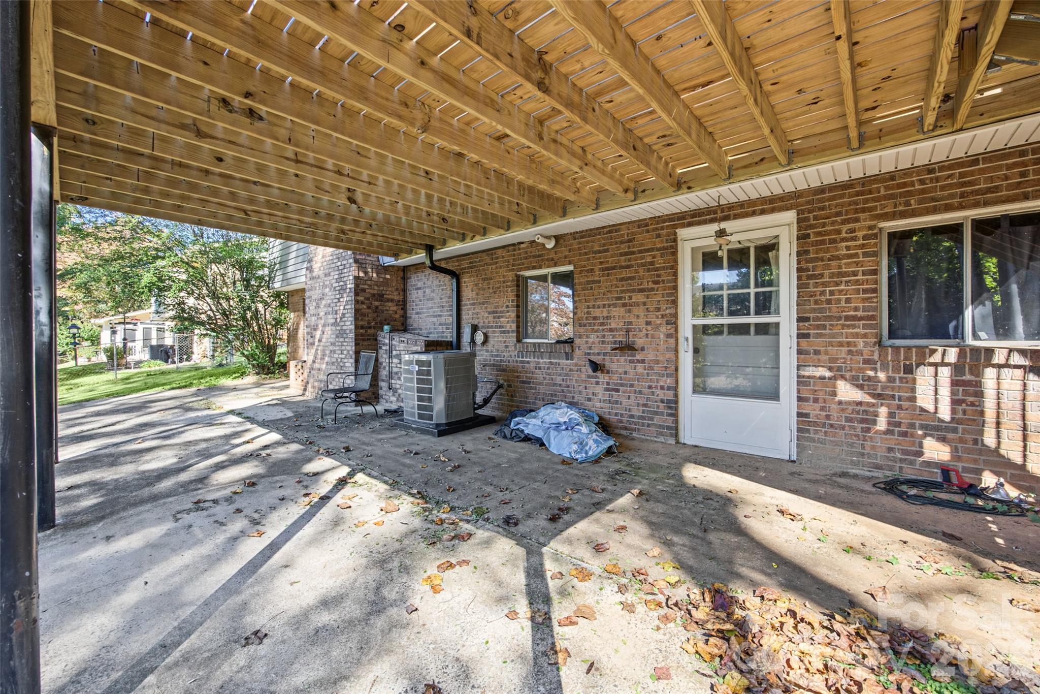 Single Family Residence at 805 Waters Street, Shelby, photo 37 of 42