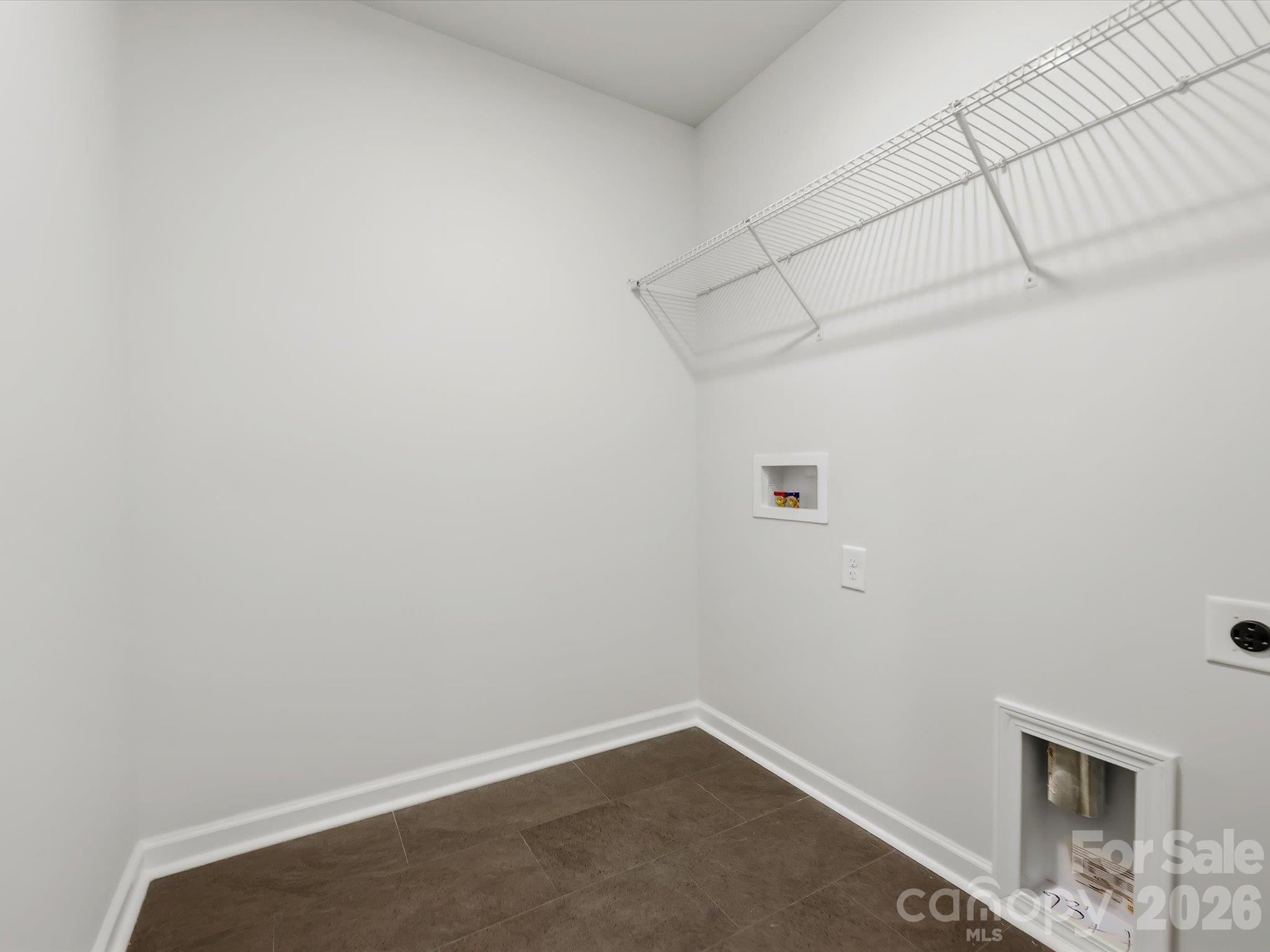 Townhouse at 6063 White Aster Lane, Charlotte, photo 9 of 69