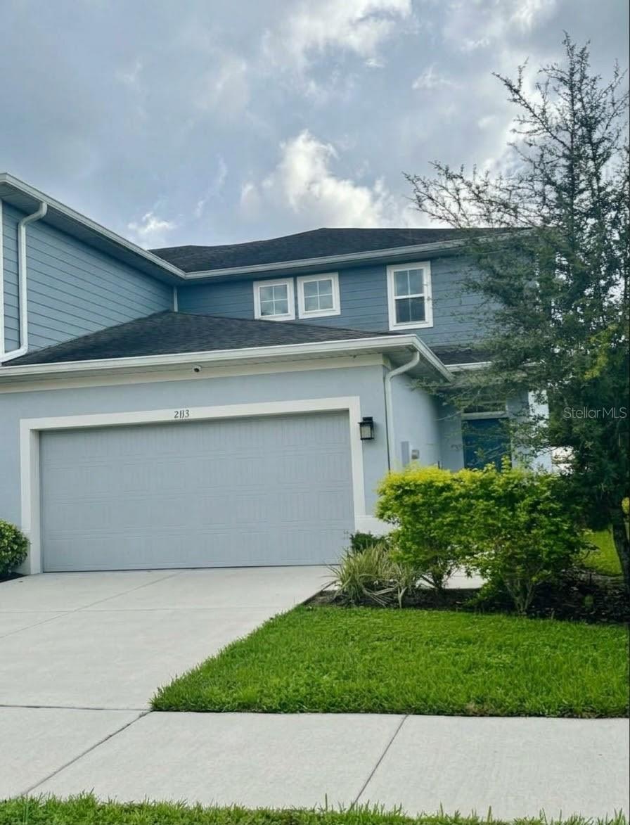 2113 LACEFLOWER DR
