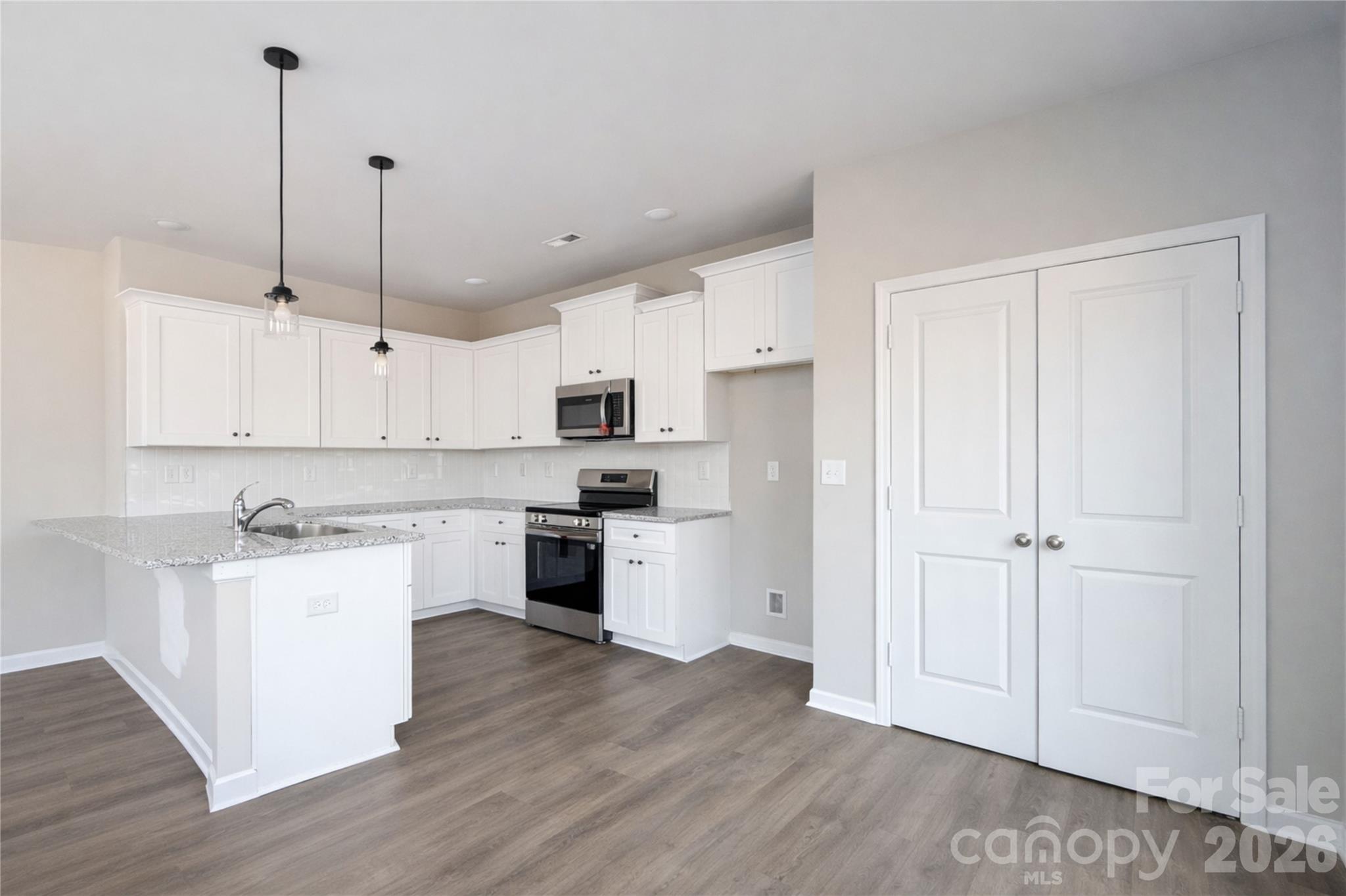 Single Family Residence at 4217 Abby Jack Drive, Charlotte, photo 7 of 29
