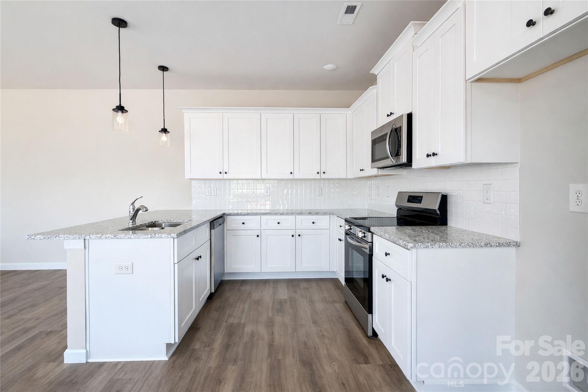 Single Family Residence at 4217 Abby Jack Drive, Charlotte, photo 10 of 29