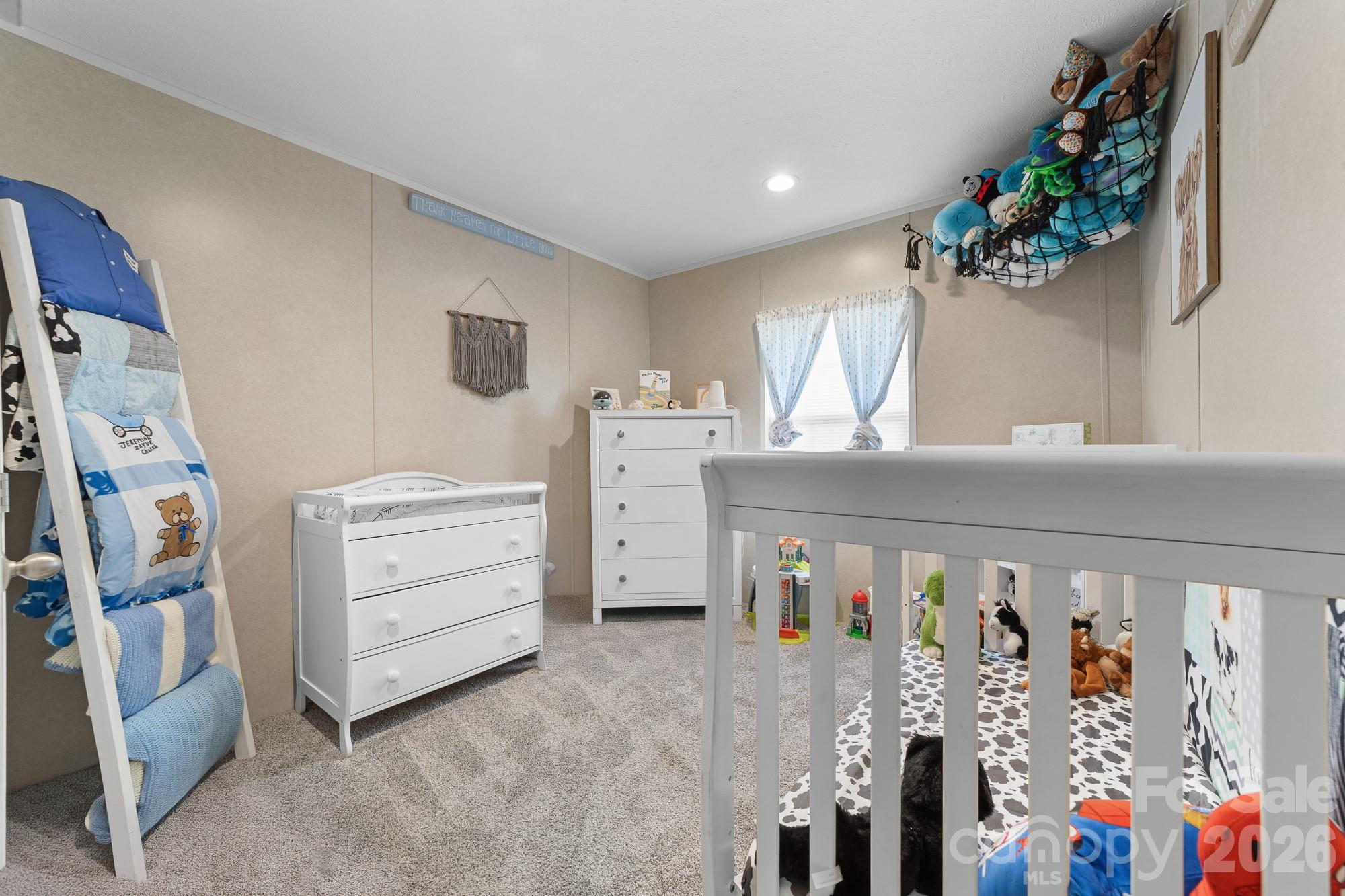 Single Family Residence at 106 Ol Field Court, Lawndale, photo 20 of 34