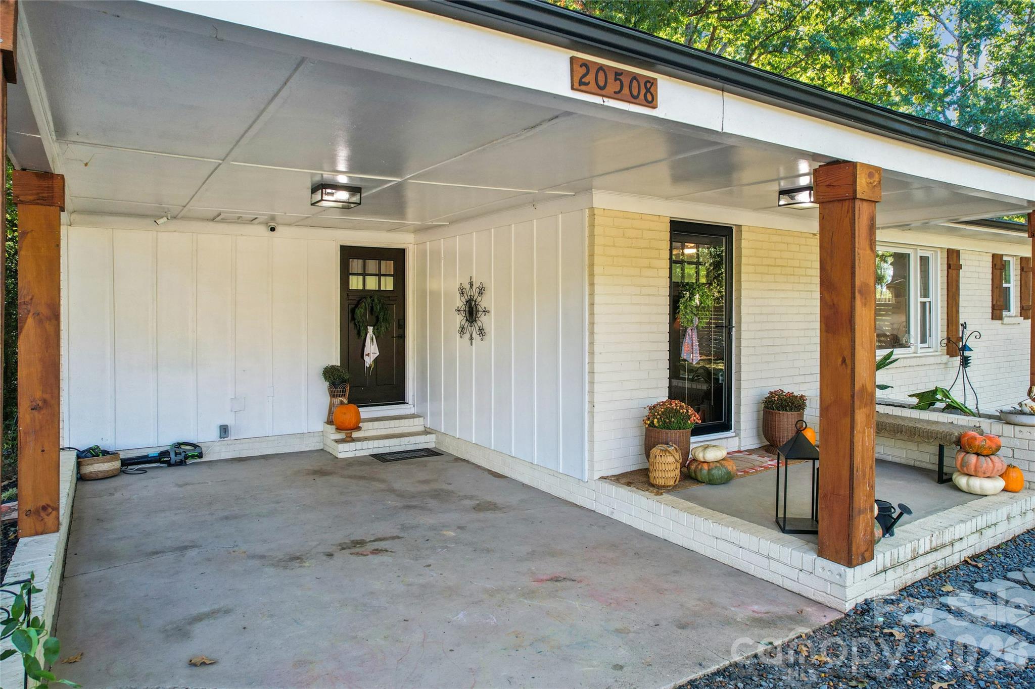 Single Family Residence at 20508 Indian Mound Road, Albemarle, photo 6 of 31