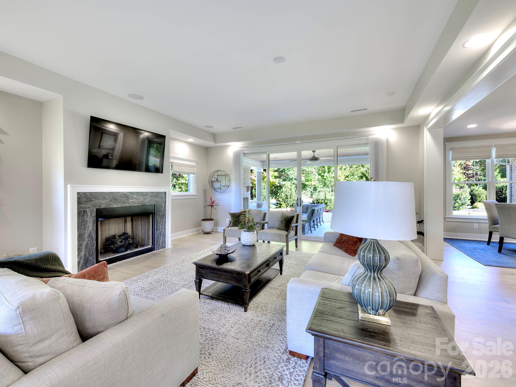 Single Family Residence at 8833 Kerns Meadow Lane, Huntersville, photo 6 of 50