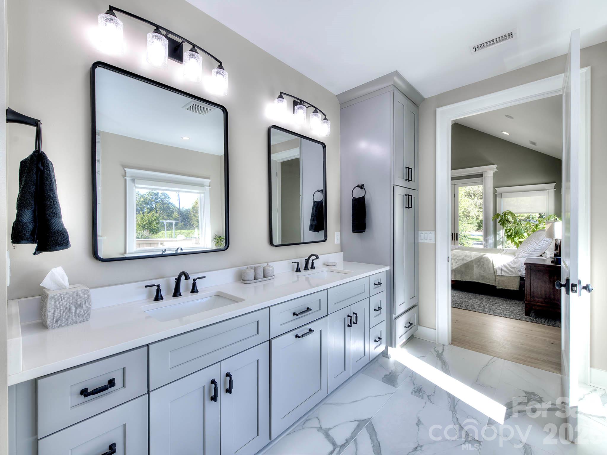 Single Family Residence at 8833 Kerns Meadow Lane, Huntersville, photo 23 of 50