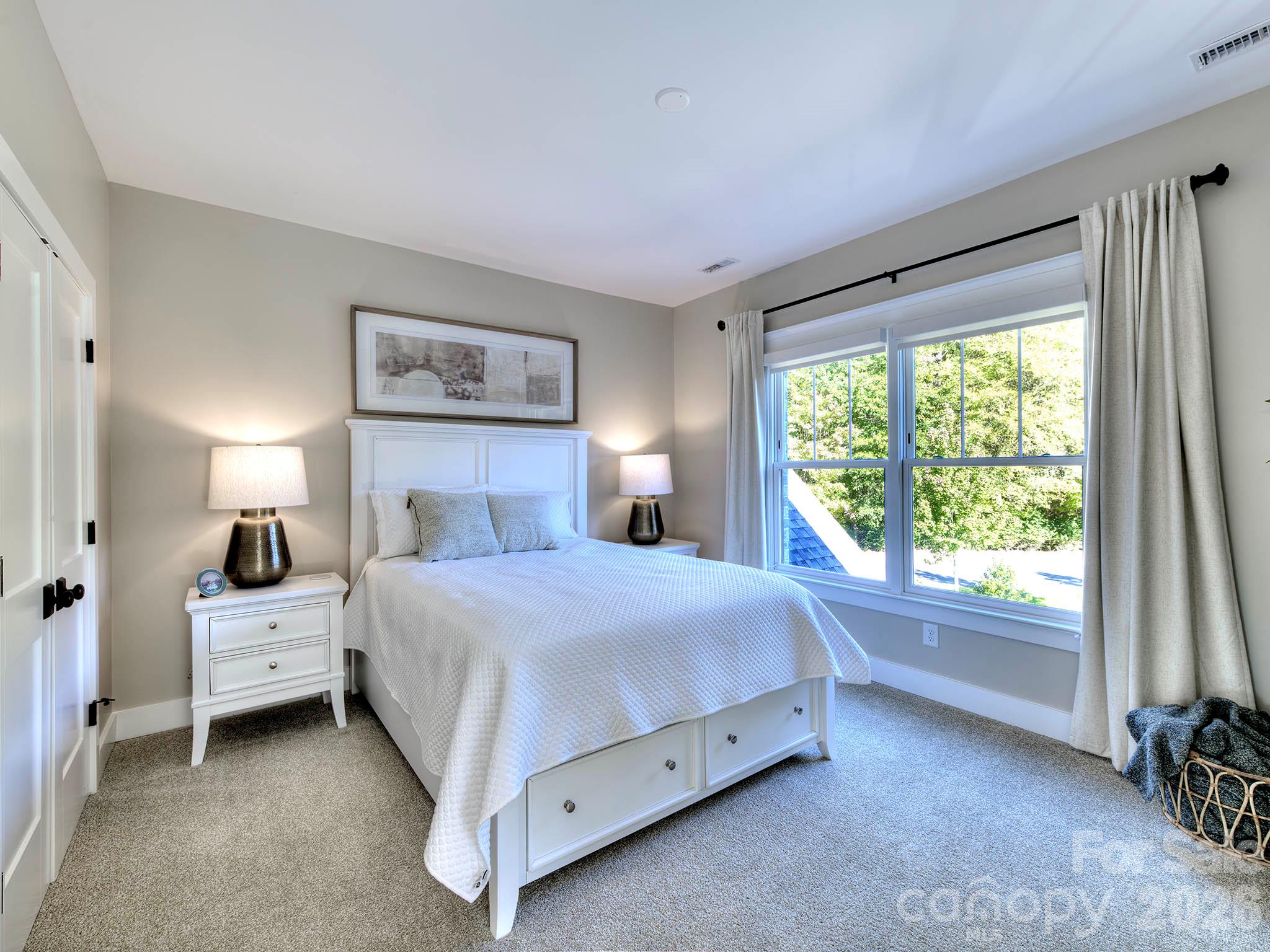 Single Family Residence at 8833 Kerns Meadow Lane, Huntersville, photo 25 of 50