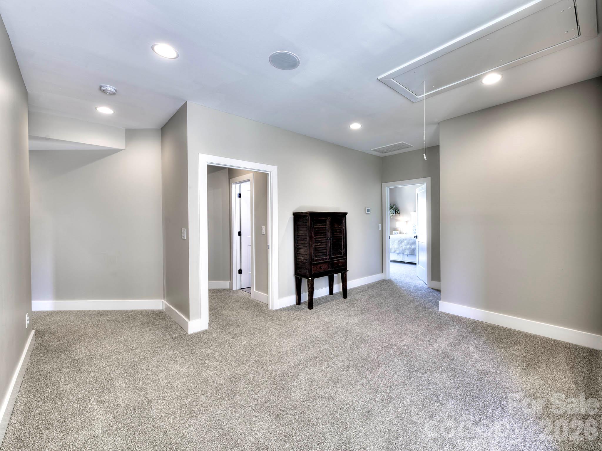 Single Family Residence at 8833 Kerns Meadow Lane, Huntersville, photo 35 of 50