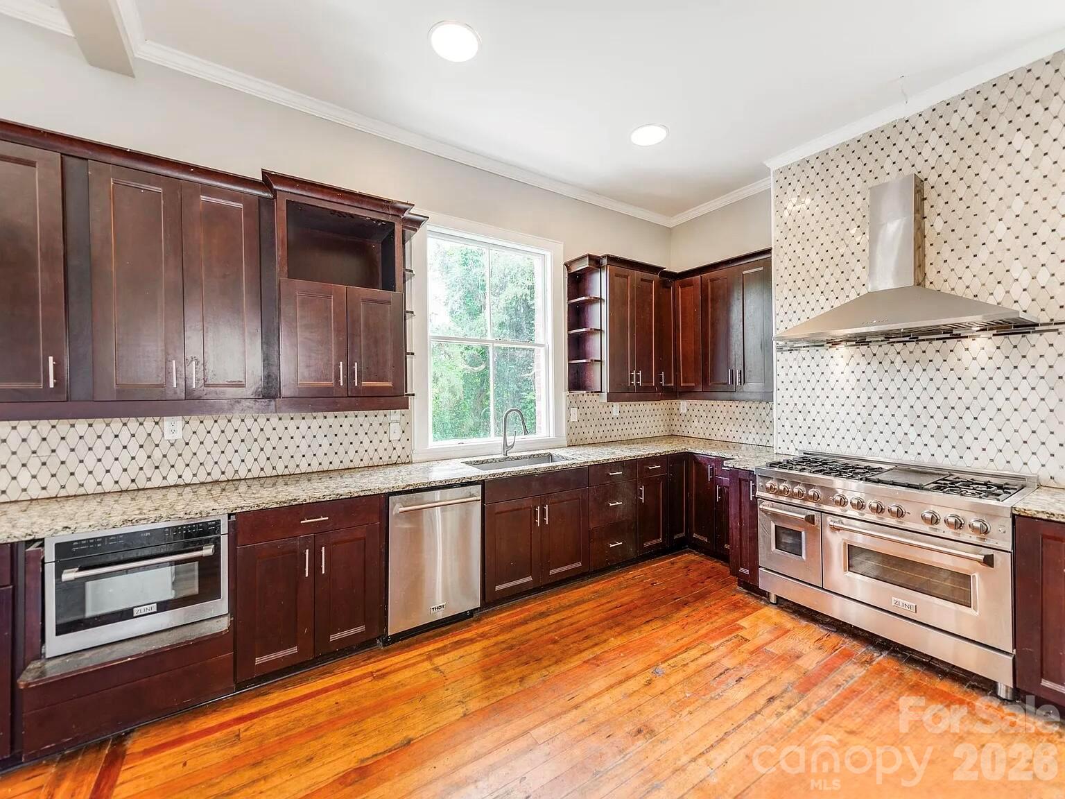 Single Family Residence at 128 W End Street, Chester, photo 9 of 44