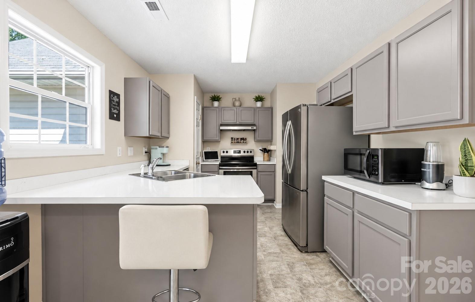 Large Breakfast Bar - 2116 Gambrel Way, Monroe
