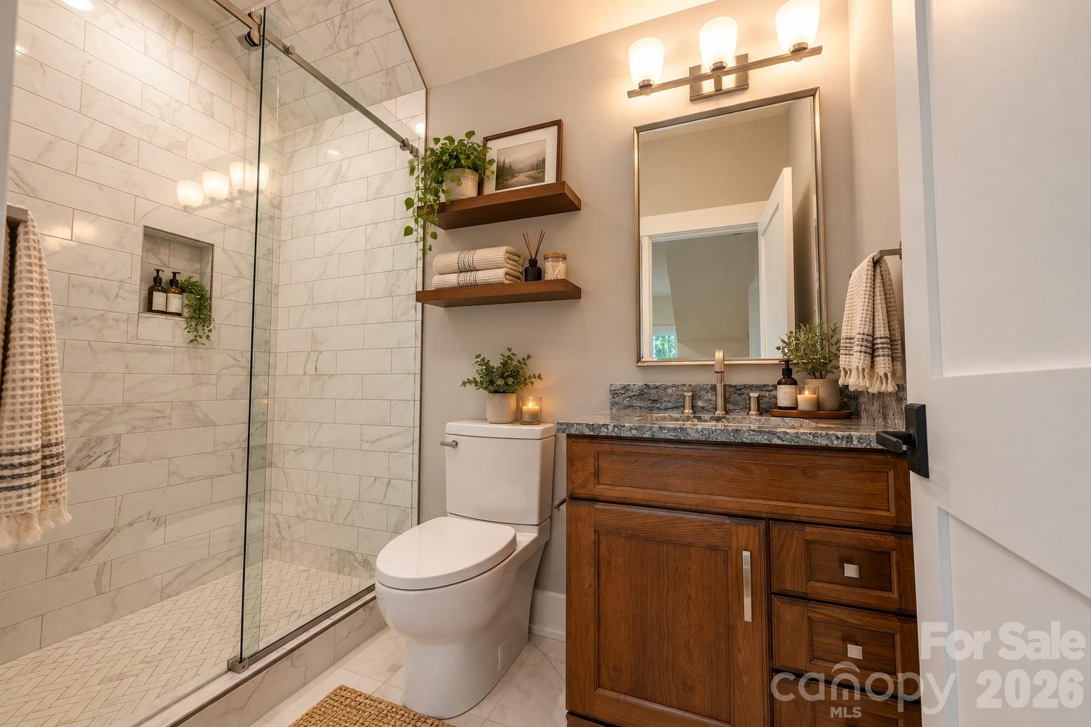 Upstairs Bath 2 - 676 Arlington Road, Waynesville