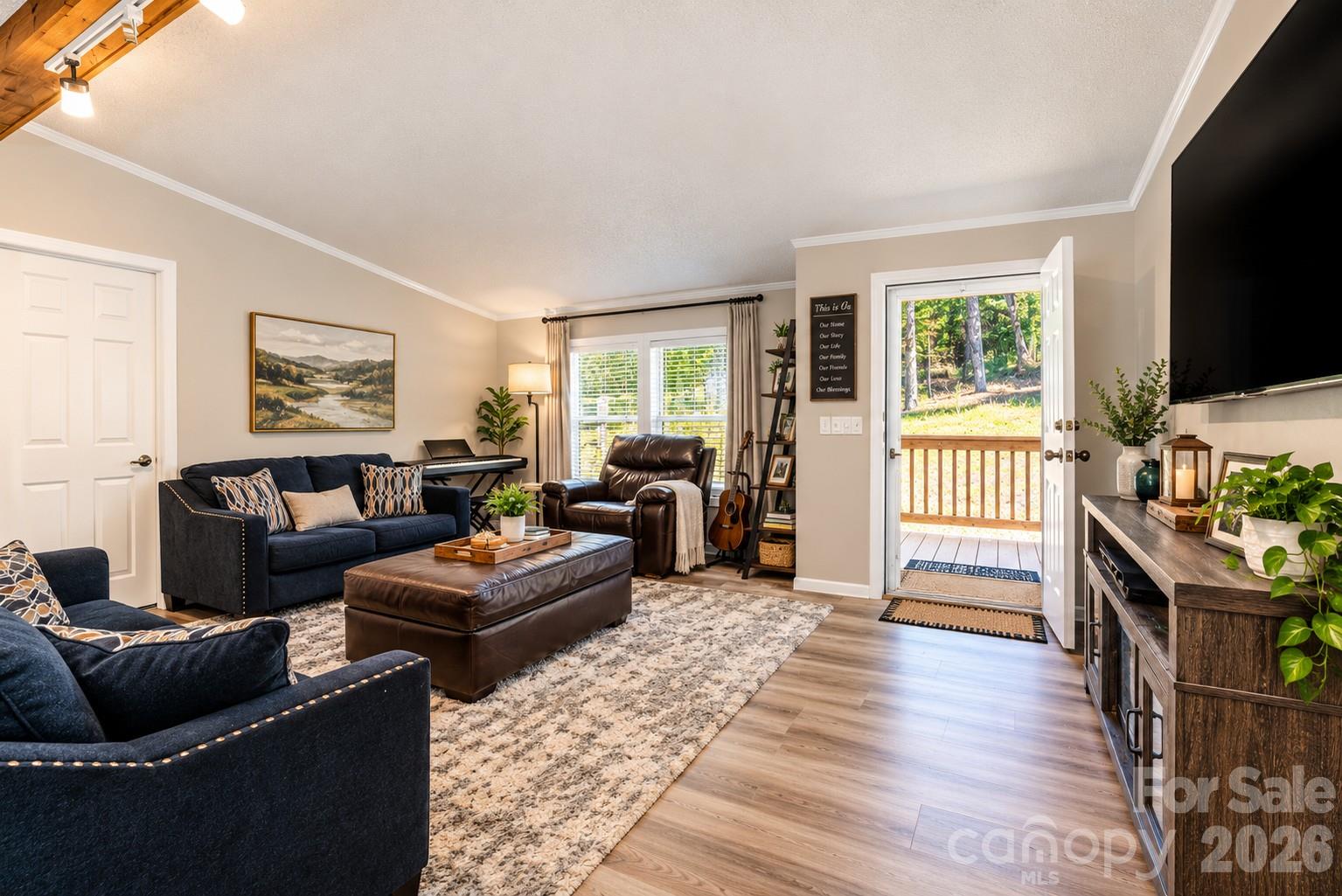 Single Family Residence at 1805 Wehutty Road, Murphy, photo 10 of 28