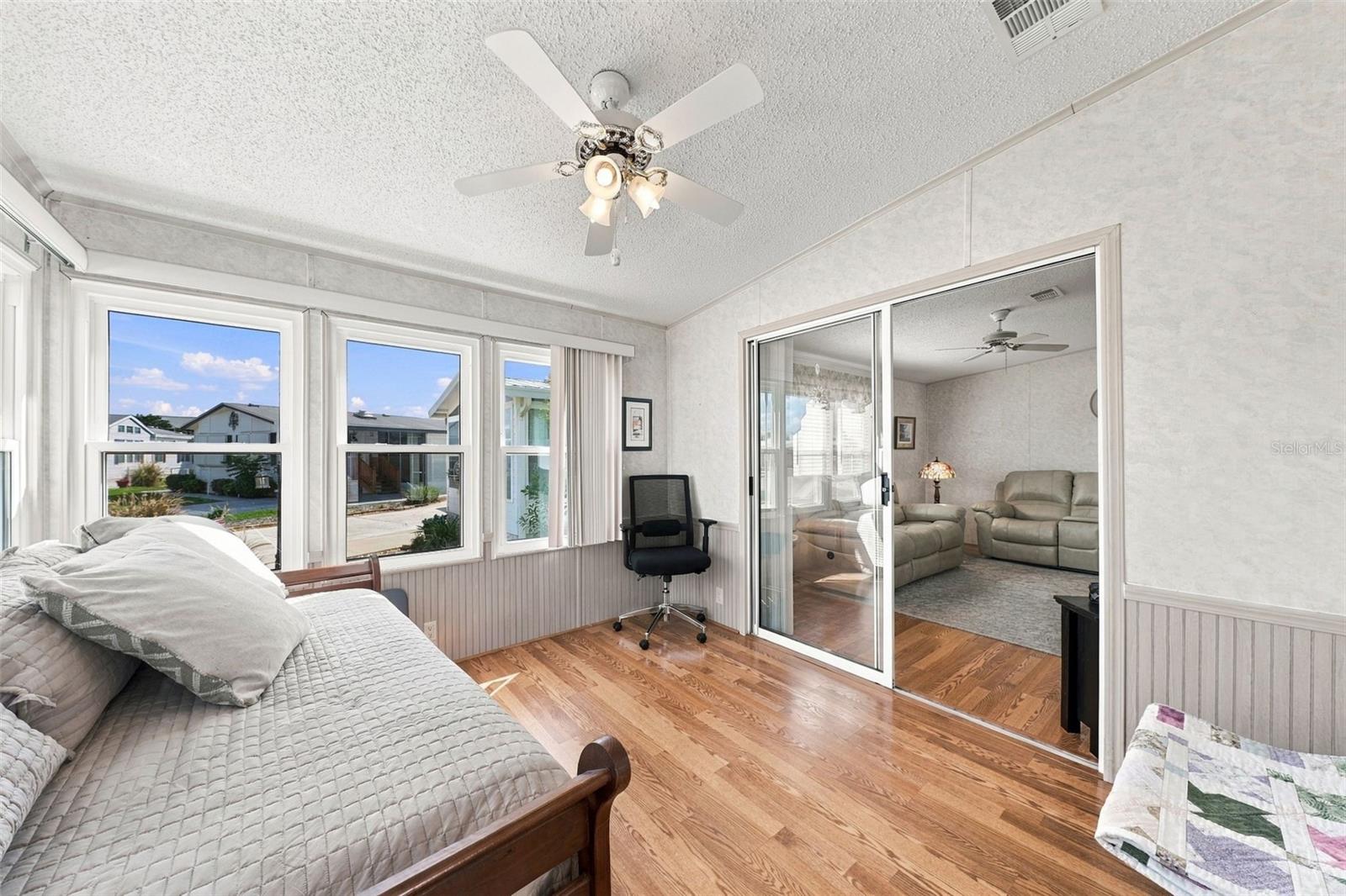 Manufactured Home at 122 DOUGLAS PARK AVE, DAVENPORT, photo 16 of 26