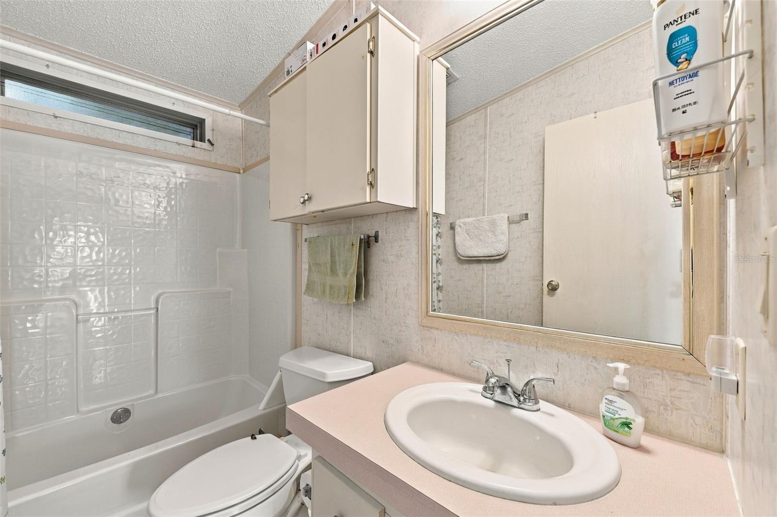 Manufactured Home at 122 DOUGLAS PARK AVE, DAVENPORT, photo 17 of 26