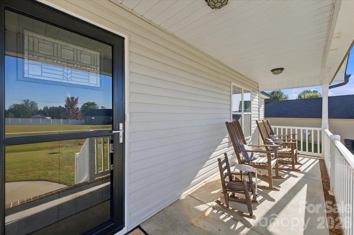 Single Family Residence at 3038 Brody Lane, Maiden, photo 5 of 30