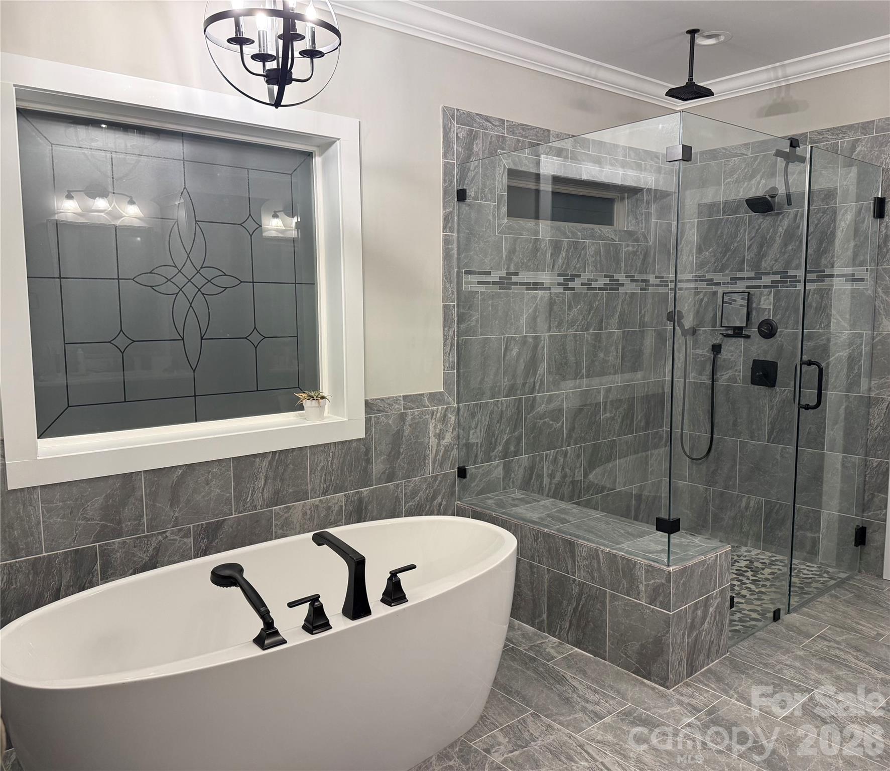 Single Family Residence at 3704 9th Street Court NE, Hickory, photo 3 of 18