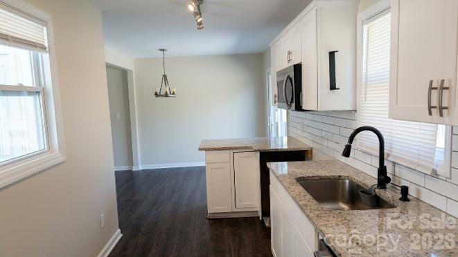 kitchen - 226 Cauthen Street, Heath Springs