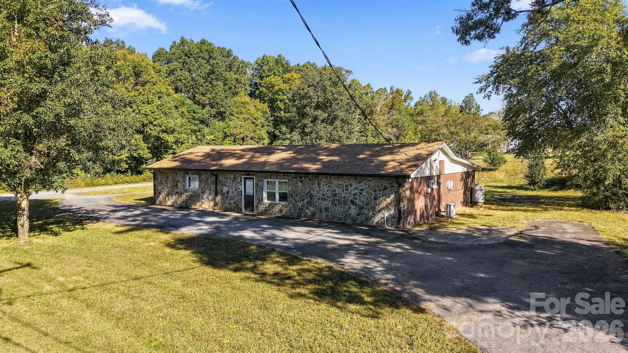Business at 1202 Airport Rhodhiss Road, Hickory, photo 27 of 37
