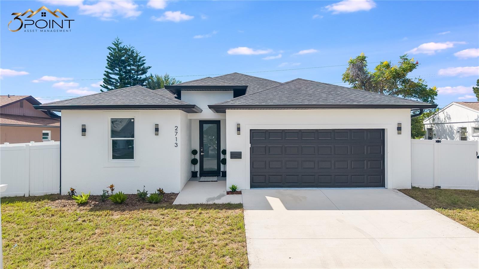 2713 SAN LUIS RD
