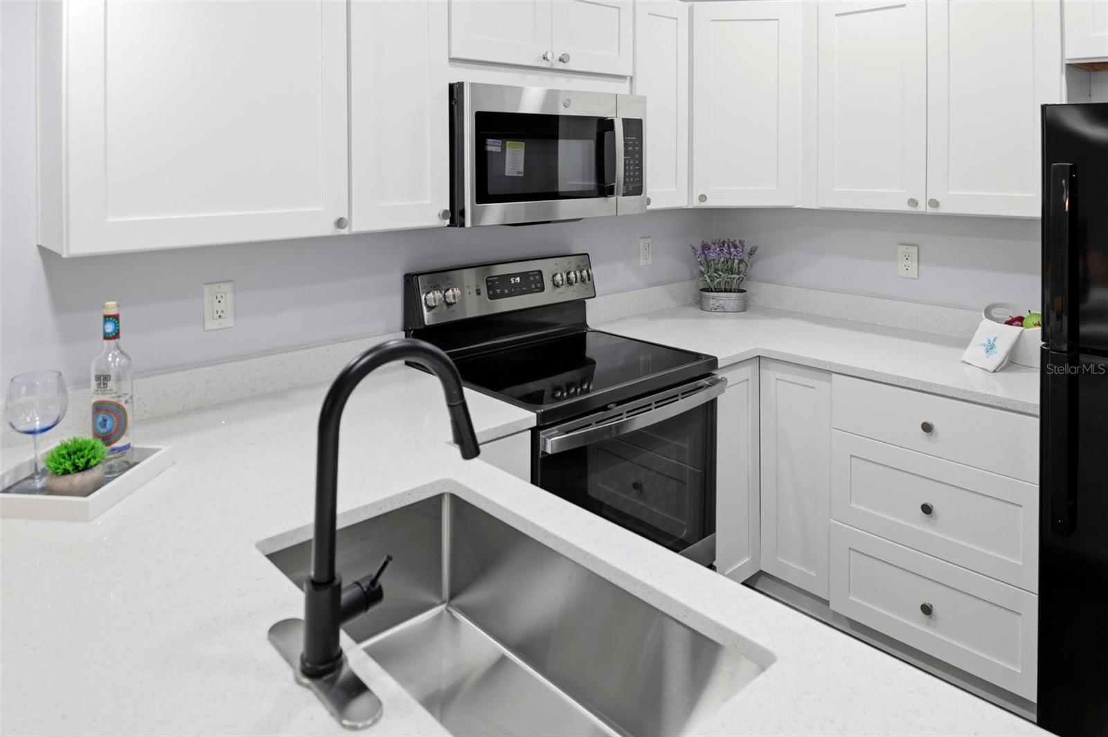 Condominium at 744 WHITE PINE TREE RD #207, VENICE, photo 4 of 63