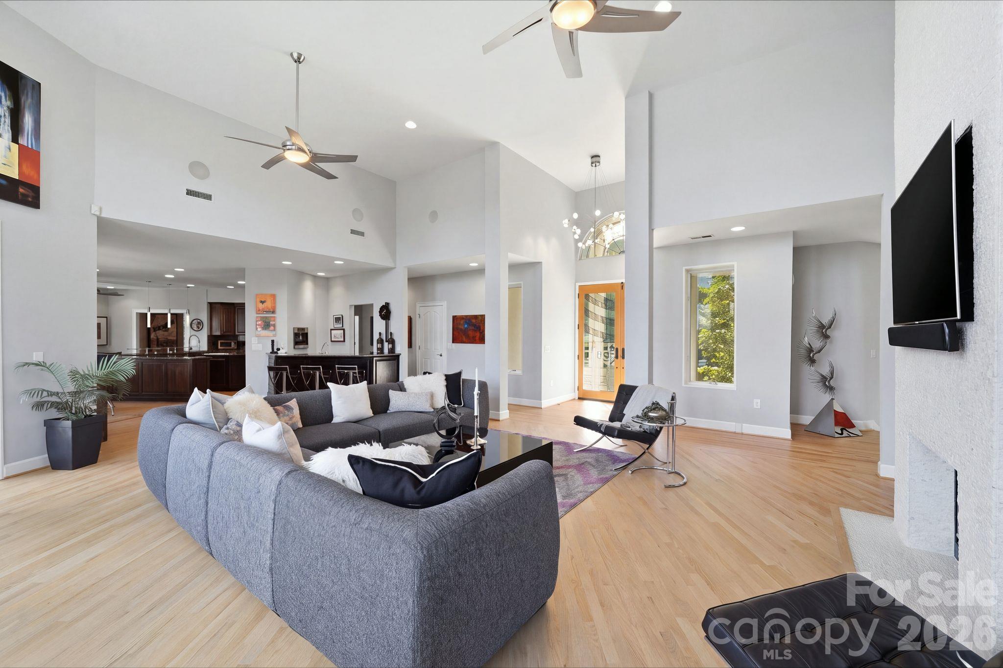Single Family Residence at 47 Hamiltons Ferry Road, Lake Wylie, photo 7 of 47