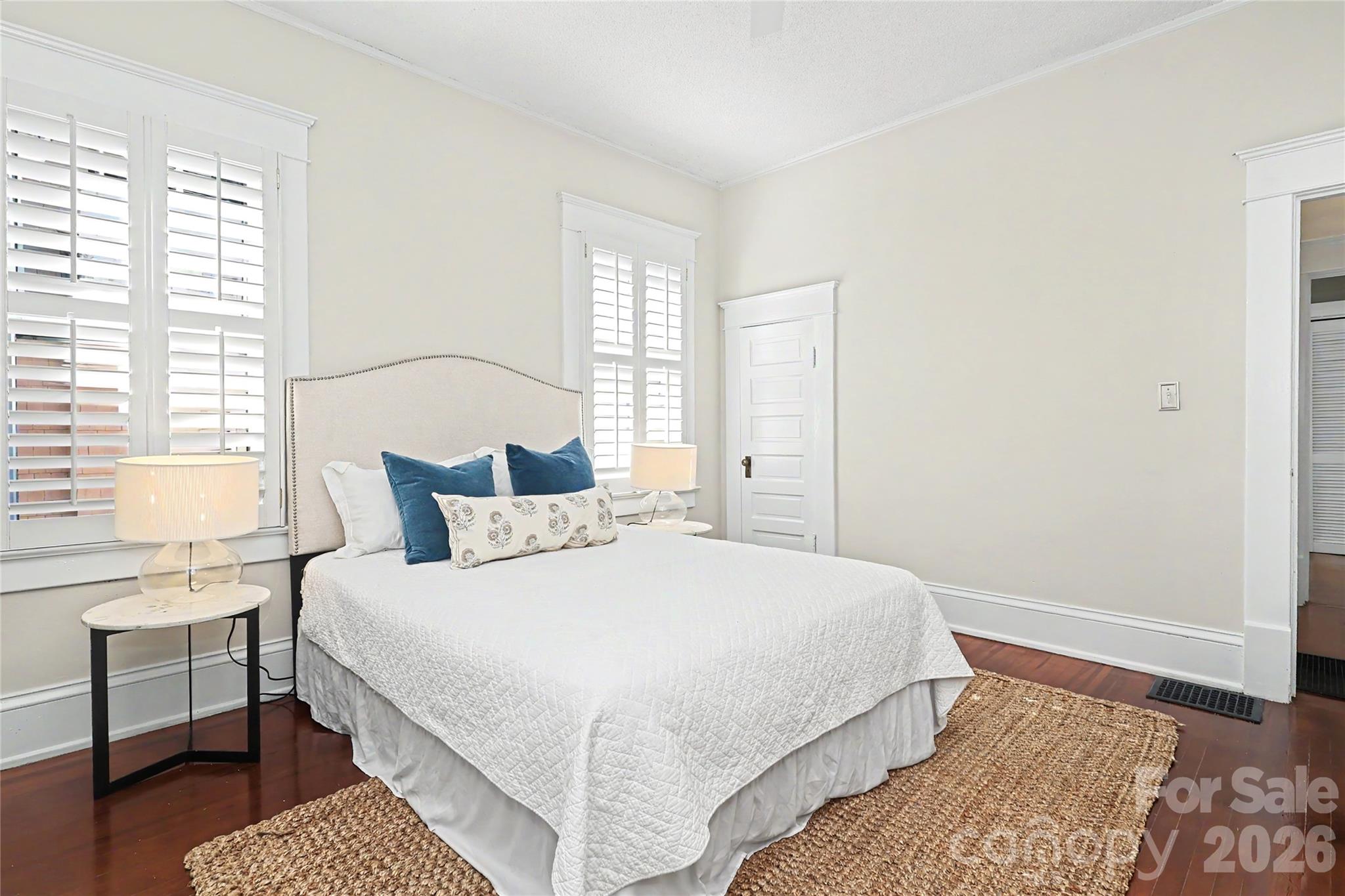 Single Family Residence at 1933 Park Road, Charlotte, photo 18 of 34
