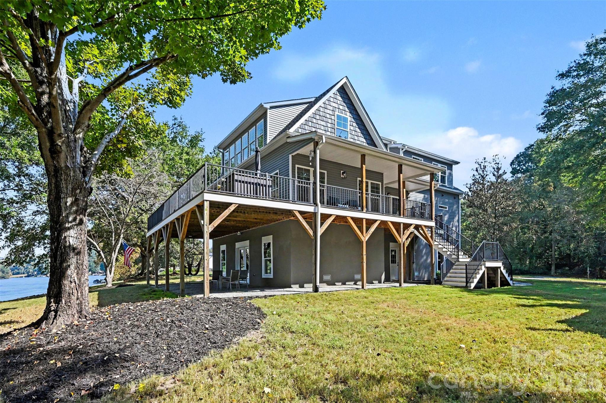 1727 Lake Drive